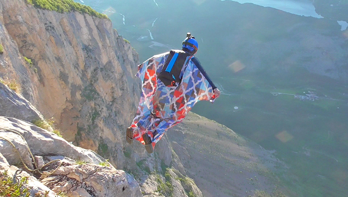 INITIATION WINGSUIT