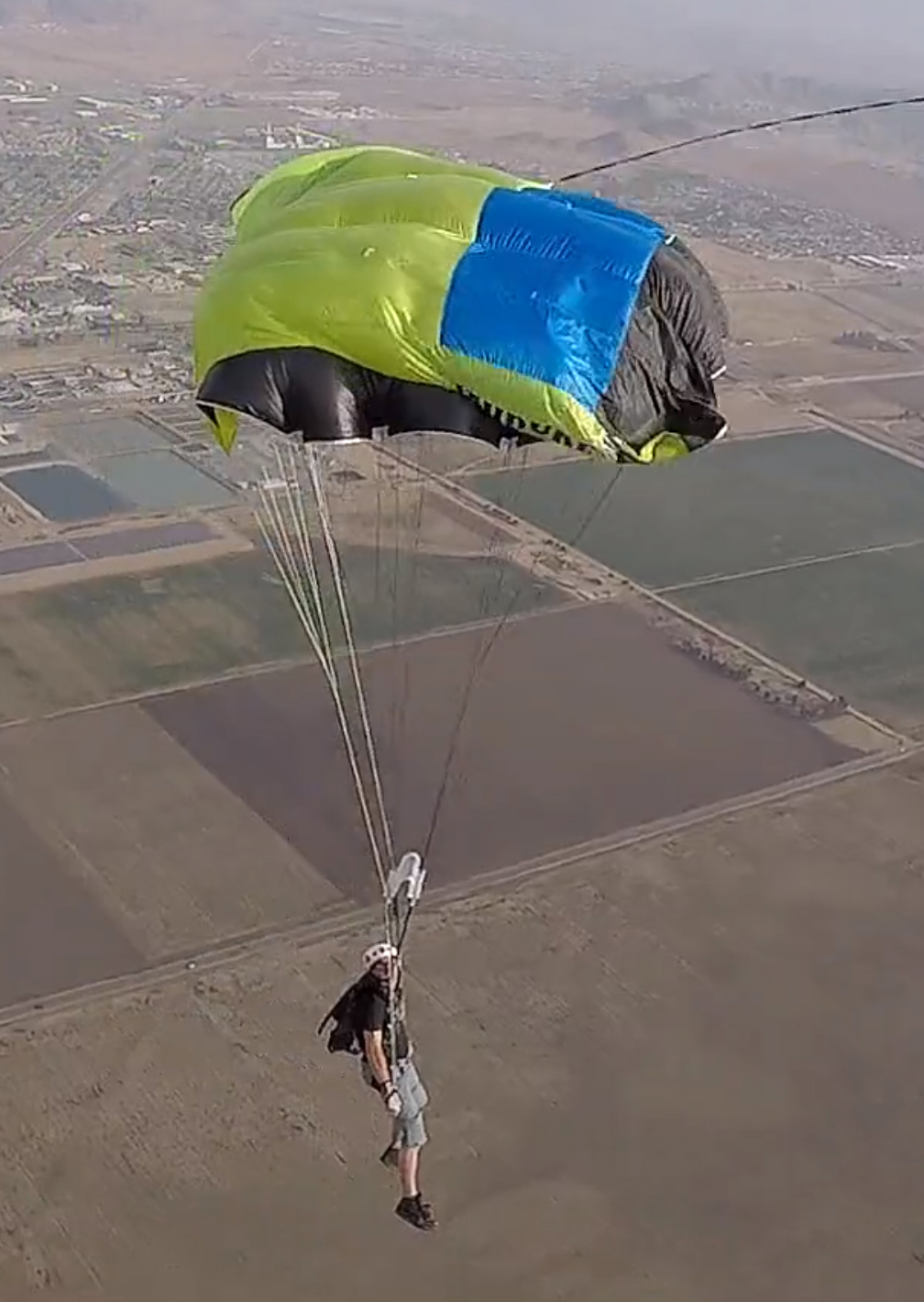 Article Le matériel de BASE jump ROCK DROP École de Base Jump